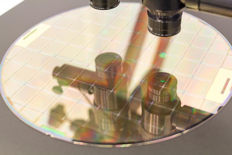 SWIR camera on a microscope looking at a silicon wafer